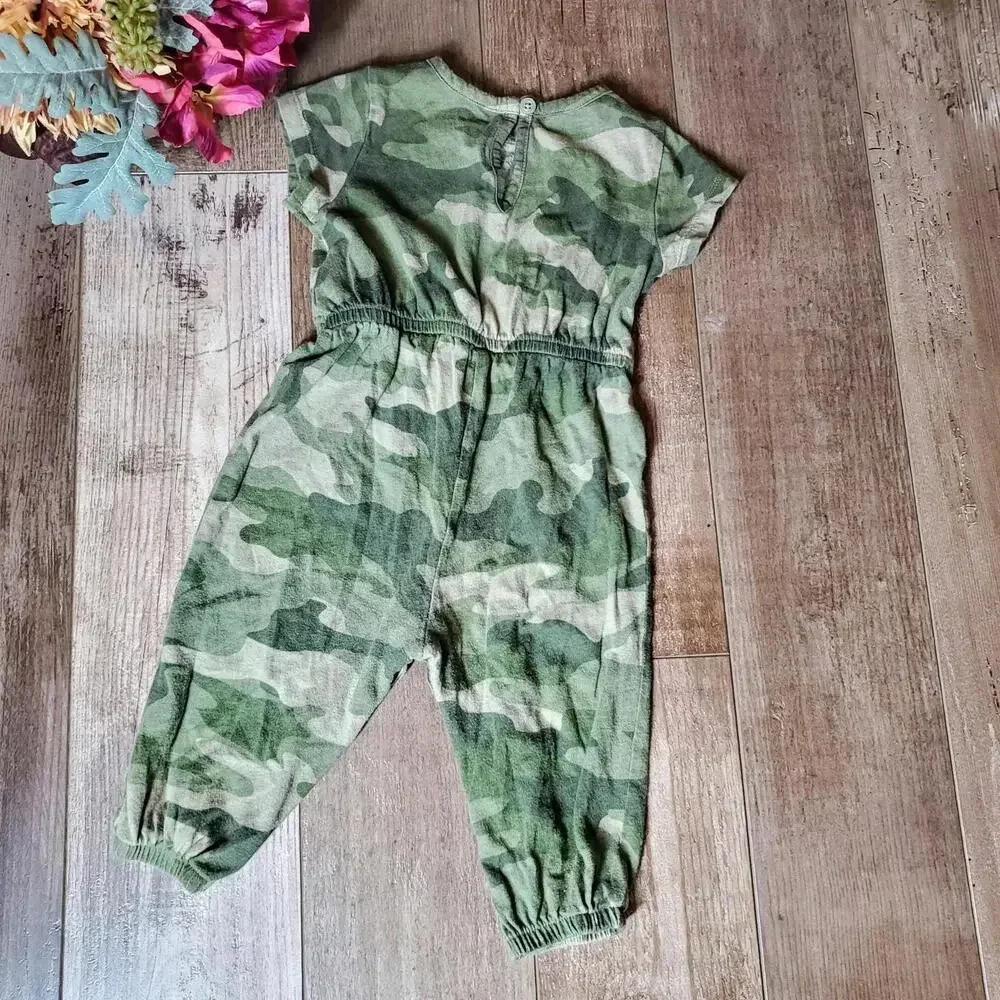 Old Navy 100% Cotton Green Camo Short Sleeve Jersey Jumpsuit for Baby Girl 6-12m